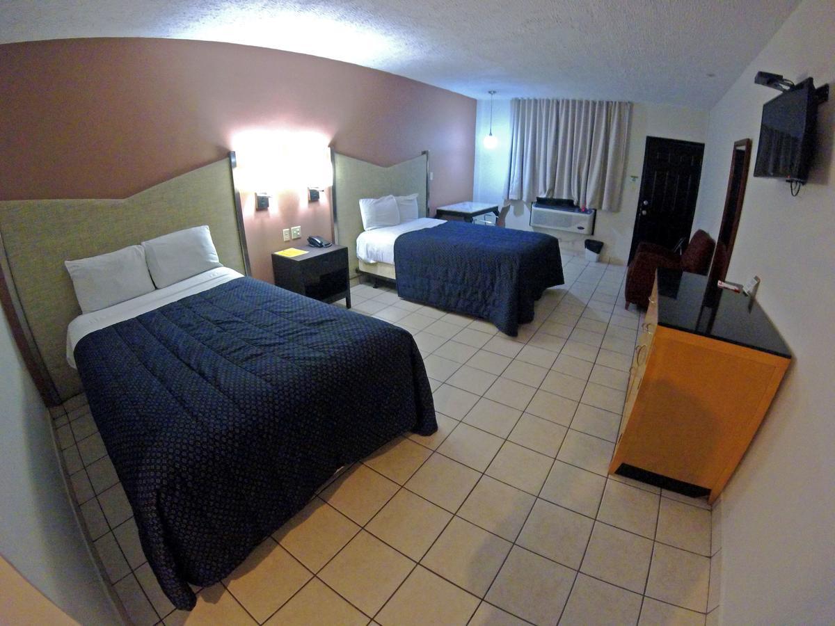 Las Torres Hotel Mexicali Luaran gambar